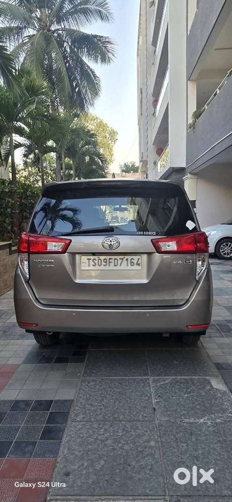 Toyota Innova Crysta 2.4 Gx Mt, 2018, Diesel