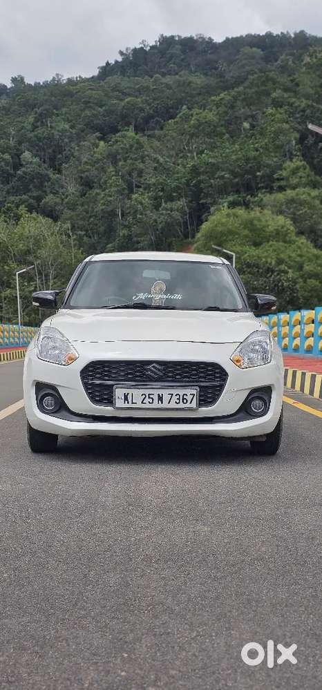 Maruti Suzuki Swift Vxi 2020