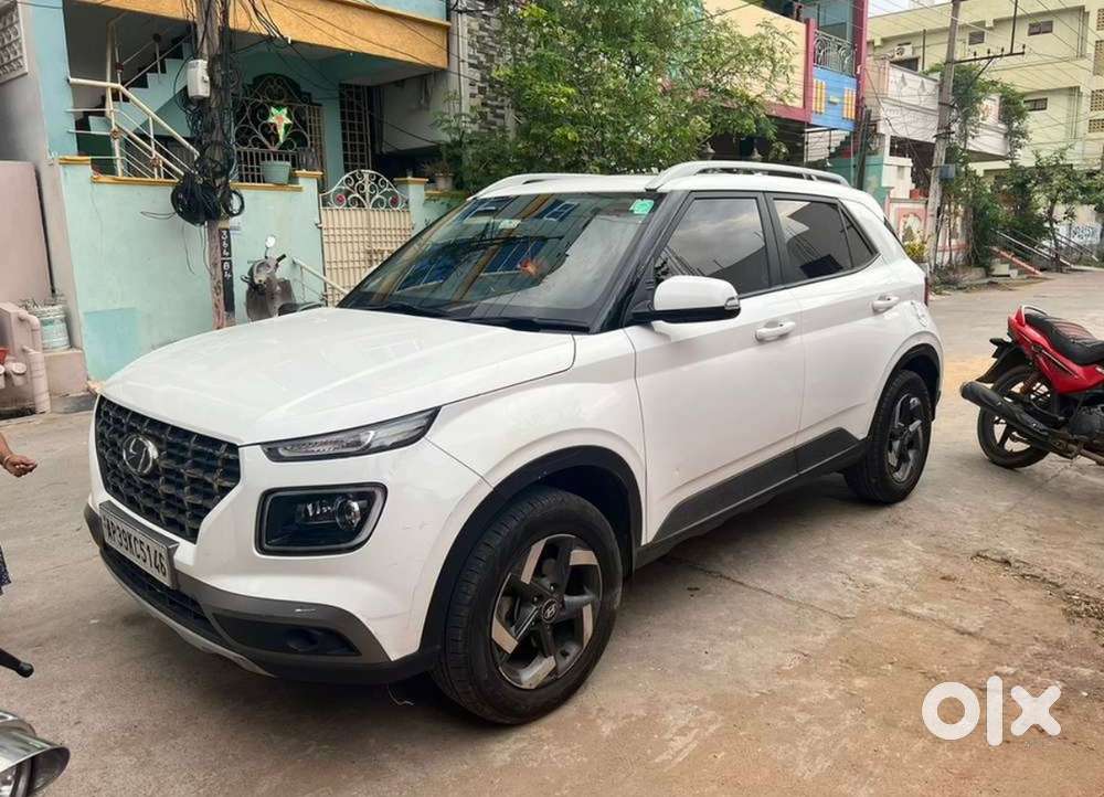 Hyundai Venue 2021 Goverment Officer Vehicle