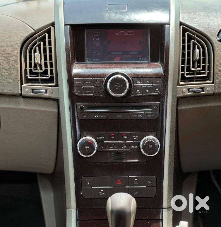 Mahindra Xuv500 W8, 2015, Diesel