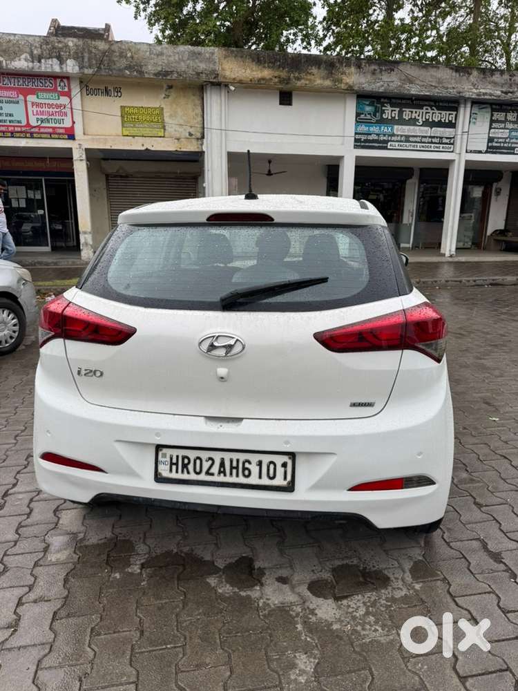 2015 Hyundai Petrol Car