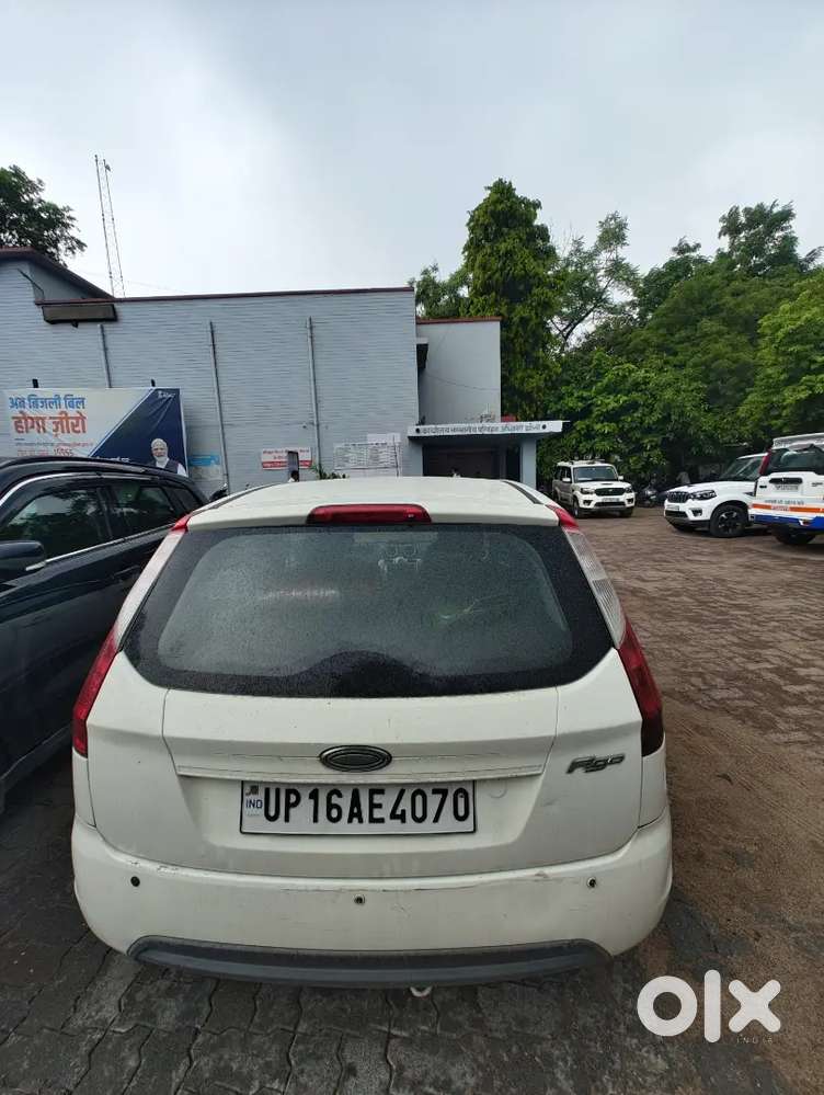 Ford Figo 1.2 Petrol 2011