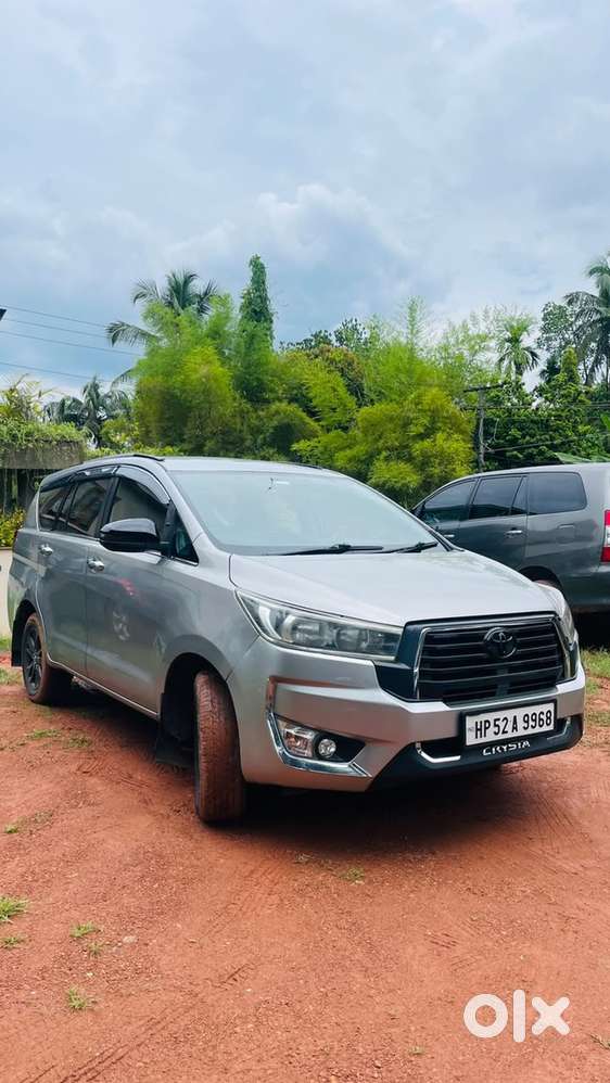 Toyota Innova Crysta Diesel 2016