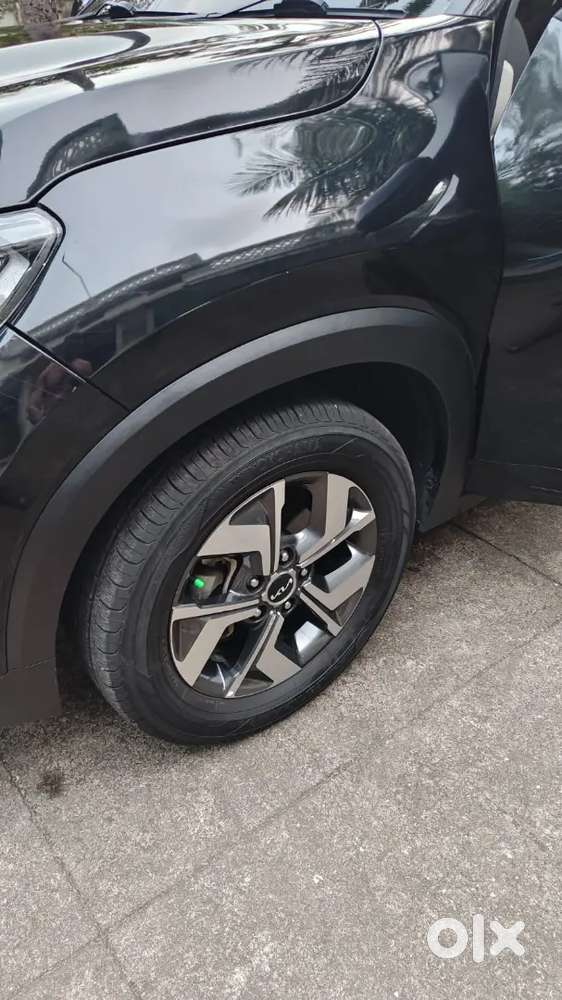 Kia Sonet 2021 Petrol 64000 Km Driven