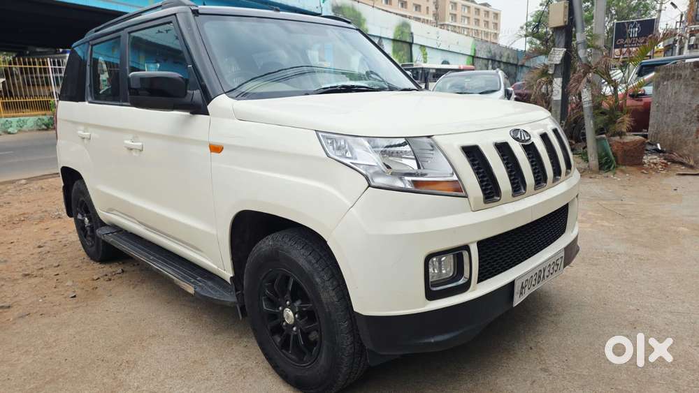 Mahindra Tuv 300 T8, 2016, Diesel