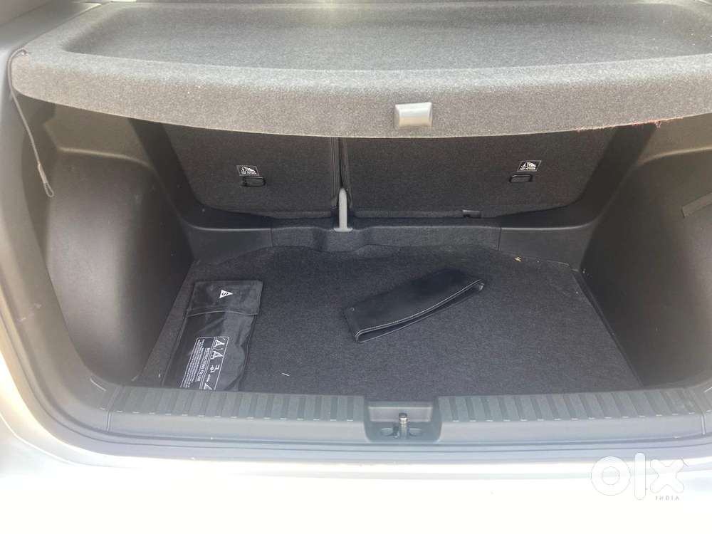 Volkswagen Taigun 1.0 Tsi Highline At, 2025