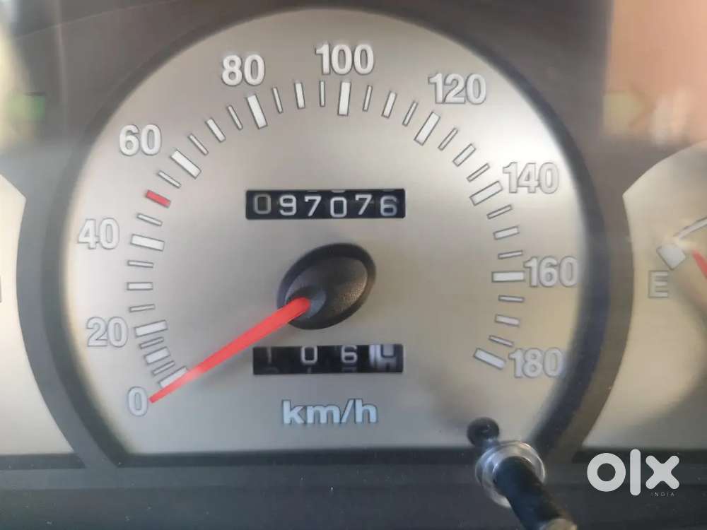 Santro Xing Gls -2011- Petrol/lpg - Company Service