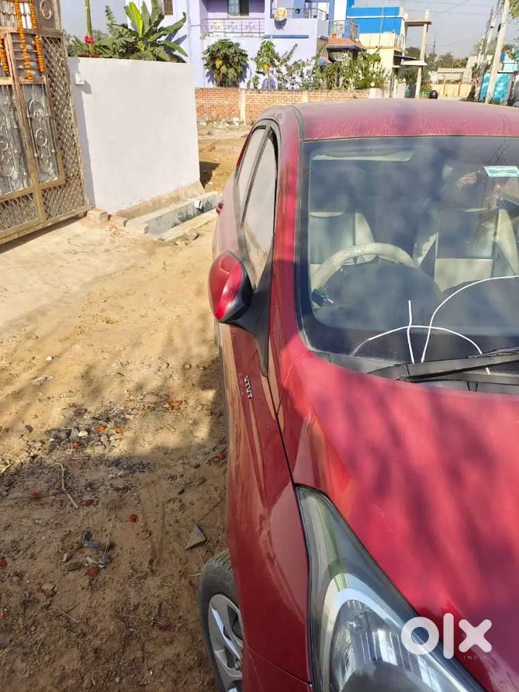Hyundai Xcent 2017 Petrol 35000 Km Driven