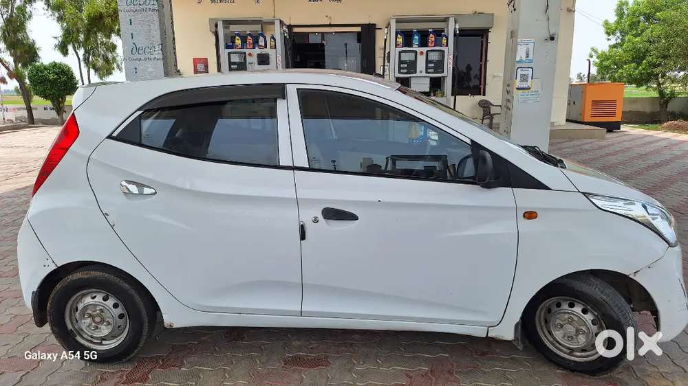 Hyundai Eon 2015 Petrol 62000 Km Driven