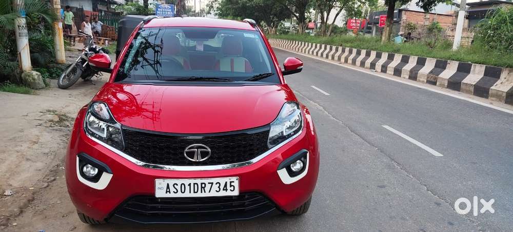 Tata Nexon 1.2 Revotron Xt, 2018, Petrol