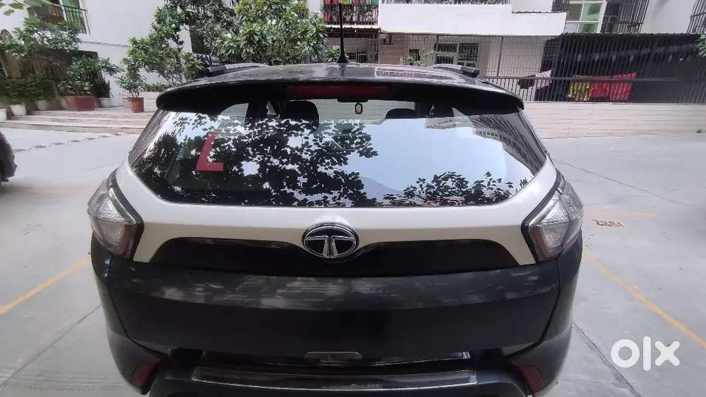 Tata Nexon 2019 Petrol Well Maintained.. Serviced Recently