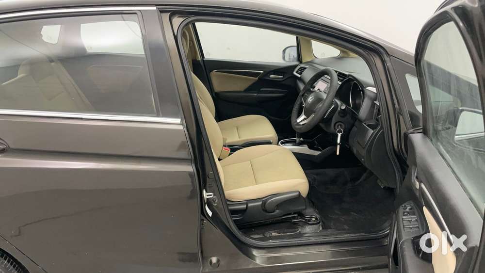 Honda Jazz V At I-vtec, 2015, Petrol
