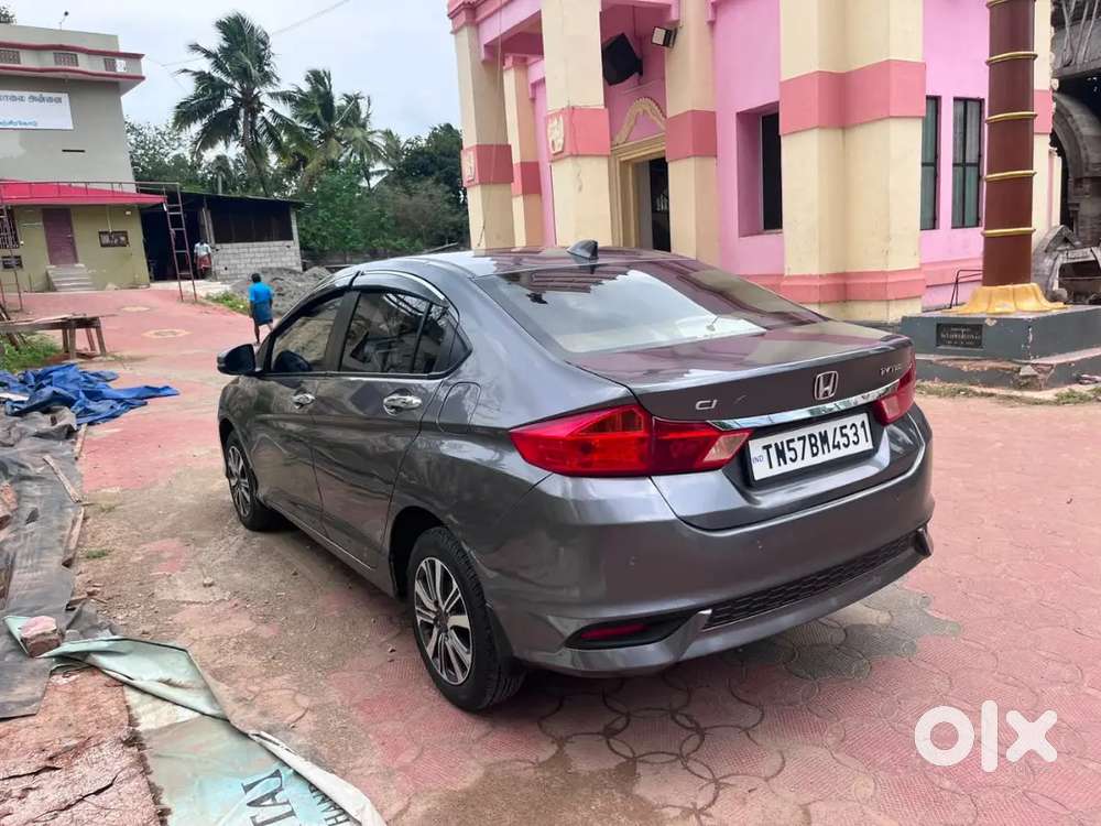 Honda City 1.5 V 2021