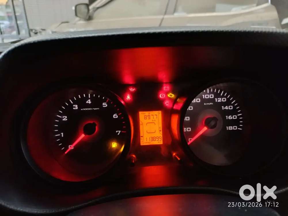 Mahindra Tuv 300 2016
