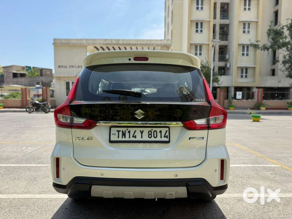Maruti Suzuki Xl6 1.5 Alpha At, 2021, Petrol