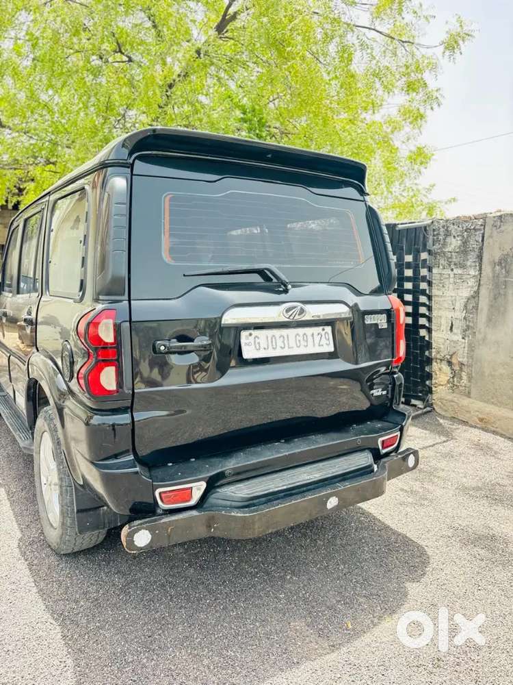 Mahindra Scorpio Classic 2020