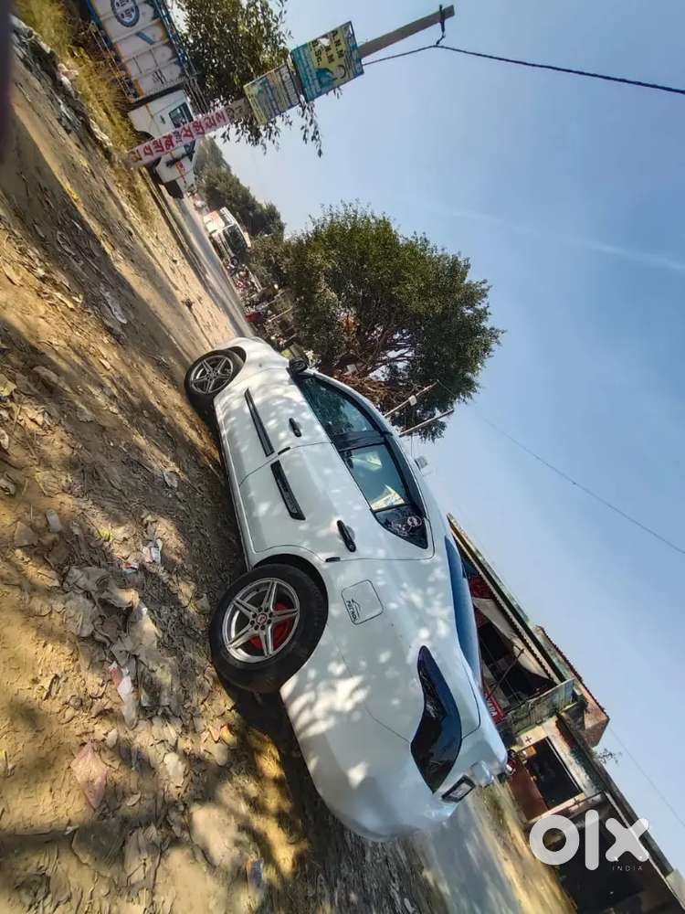 Nissan Sunny 2014 Petrol 70000 Km Driven