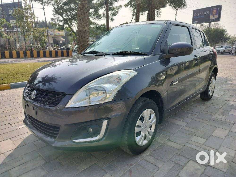Maruti Suzuki Swift Lxi Optional-o, 2017, Petrol