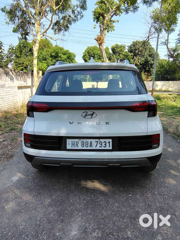 Hyundai Venue S Plus Mt 1.2 Kappa, 2024, Petrol