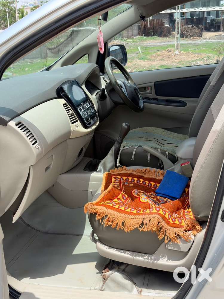 Toyota Innova Diesel 2014