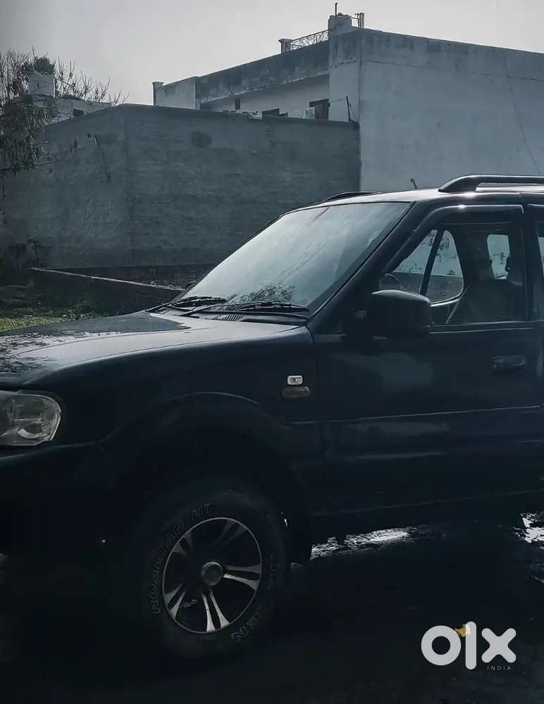 Tata Safari 2013 Diesel 190000 Km Driven All Documents Completed Pb No
