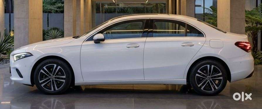 Mercedes-benz A-class Limousine 200, 2024, Petrol