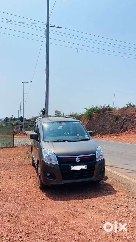 Low Driven (38k Km) Maruti Wagonr Vxi 2016 - Mint Condition - New Tyre