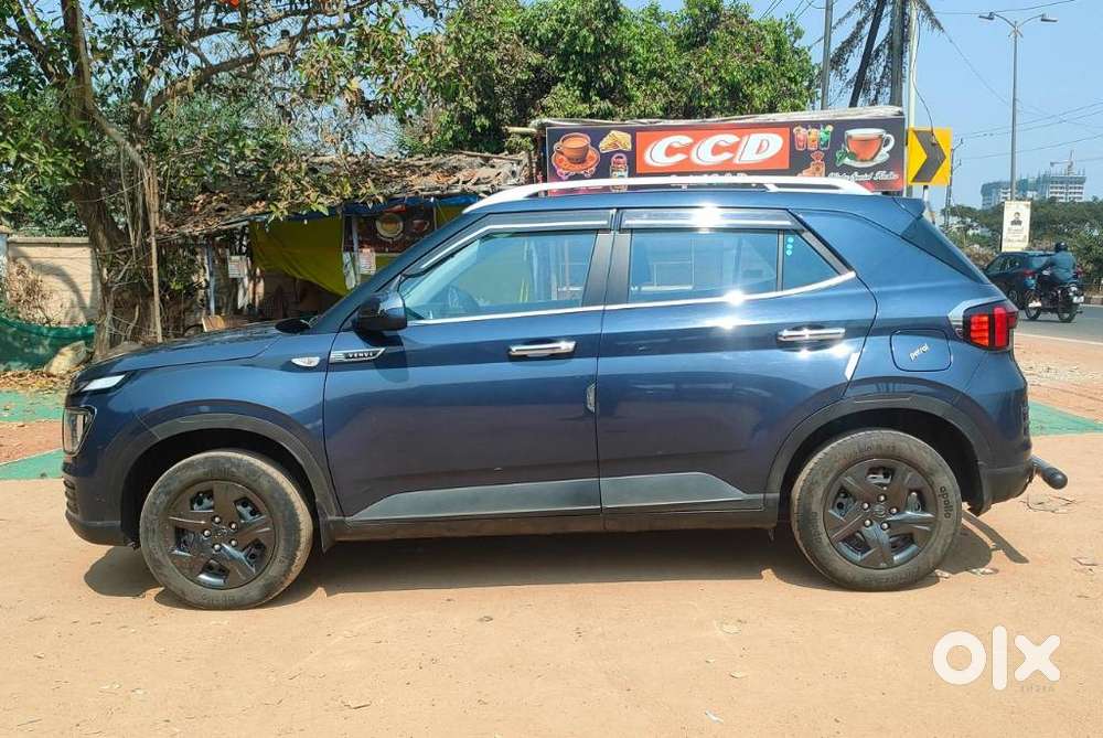 Hyundai Venue S 1.2 Petrol, 2024, Petrol