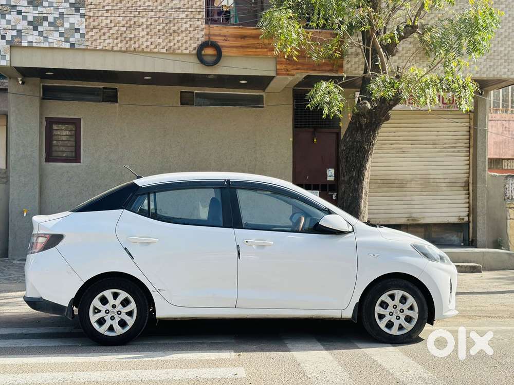 Hyundai Aura S Manual, 2022, Cng & Hybrids