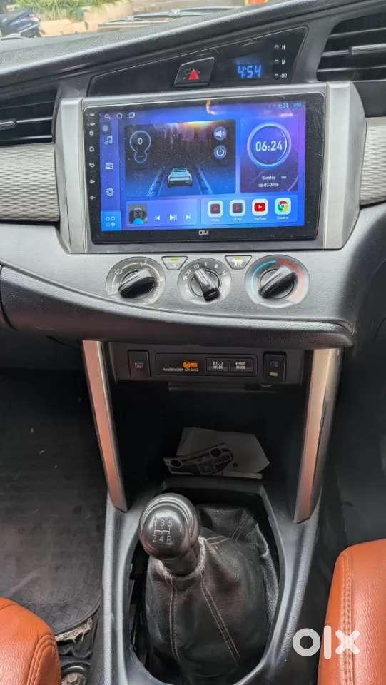 Toyota Innova Crysta [2020-ongoing] 2.4 Gx 7 Str, 2017, Diesel