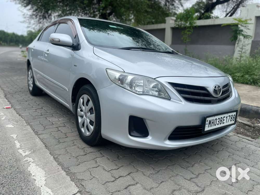 Toyota Corolla Altis 1.8 J, 2011, Petrol