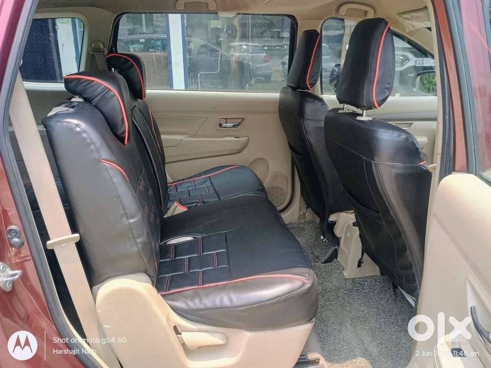Maruti Suzuki Ertiga 1.5 Vxi, 2022, Petrol
