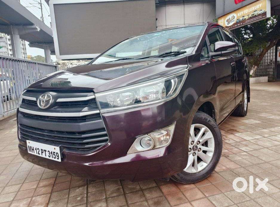 Toyota Innova Crysta 2.8 Gx At 8 Seater, 2017, Diesel