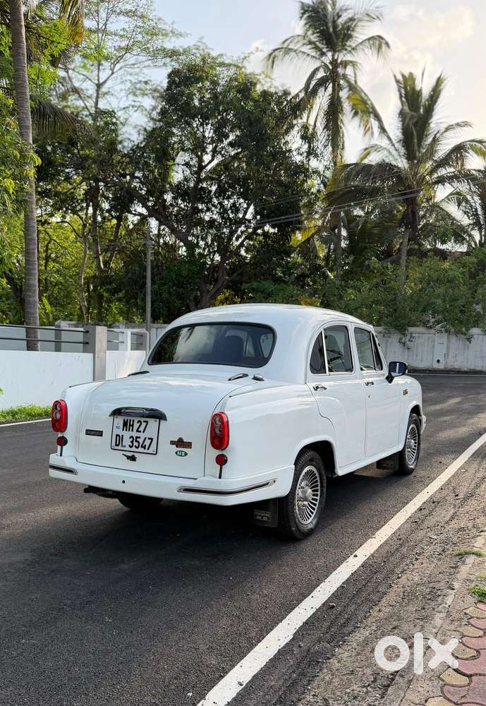 Ambassador Grand 1800 Isz Mpfi, 2023, Petrol
