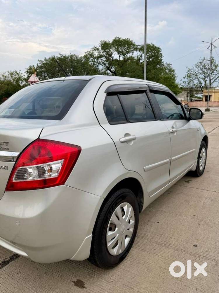 Maruti Suzuki Swift Dzire Vxi Optional, 2014, Petrol