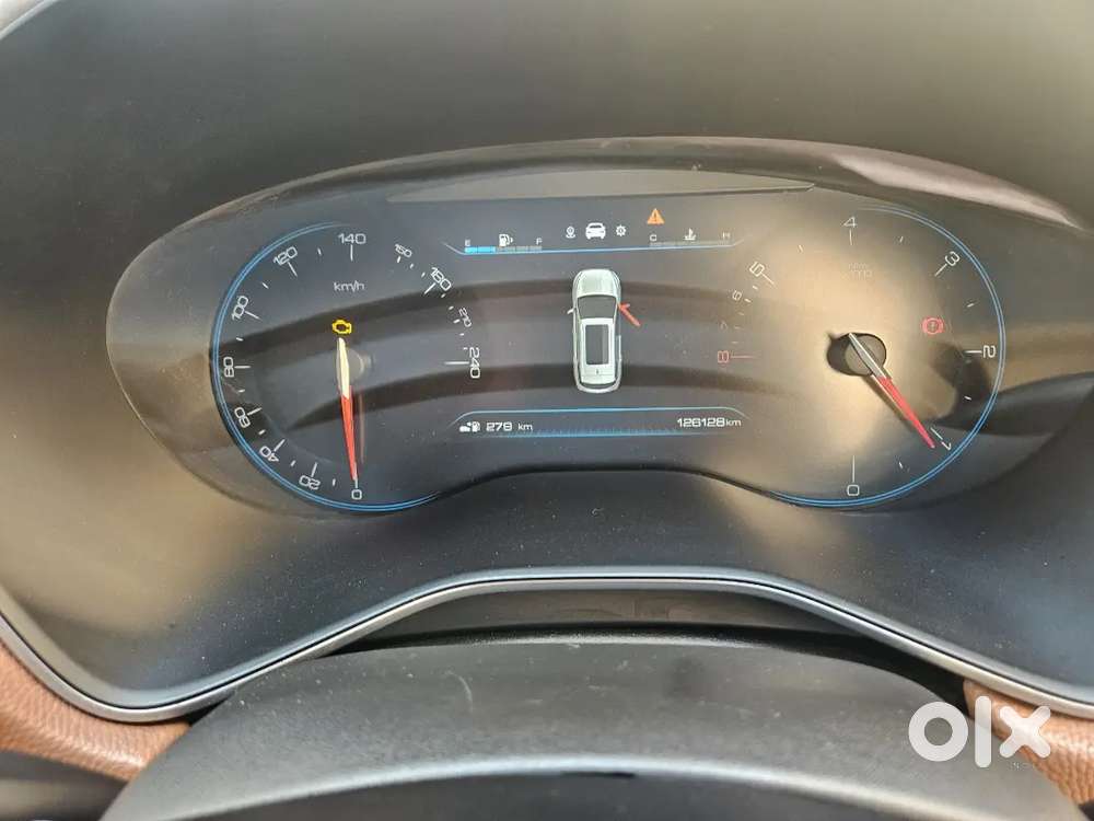 Mg Hector Plus 2021 Diesel Well Maintained