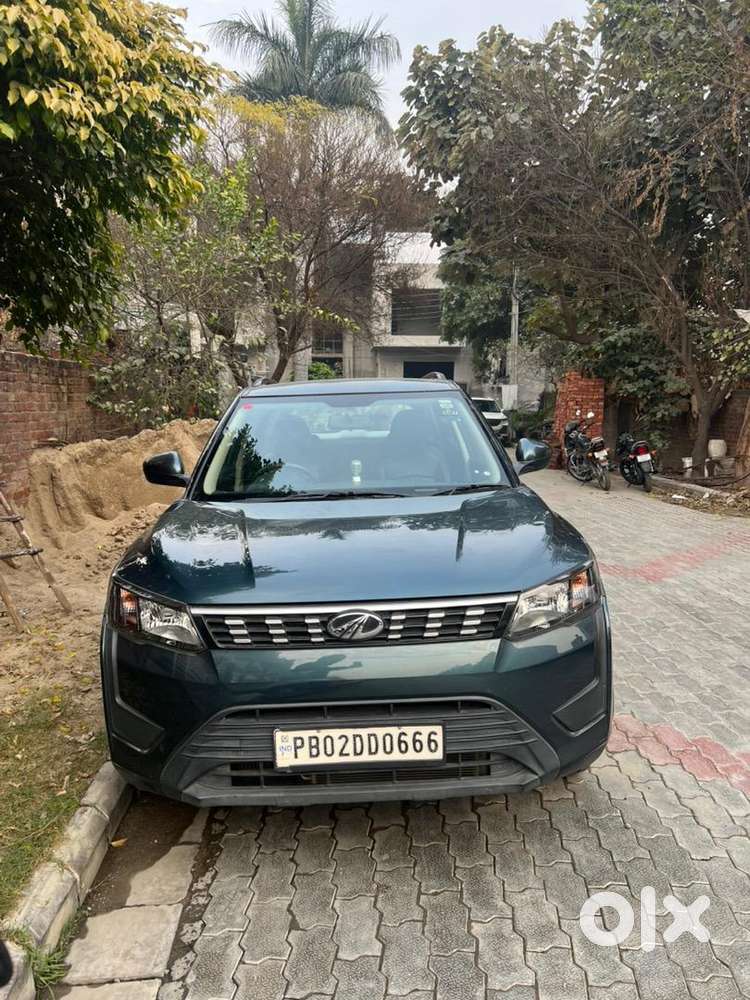 Mahindra Xuv300 Turbosport 2022 Diesel Well Maintained