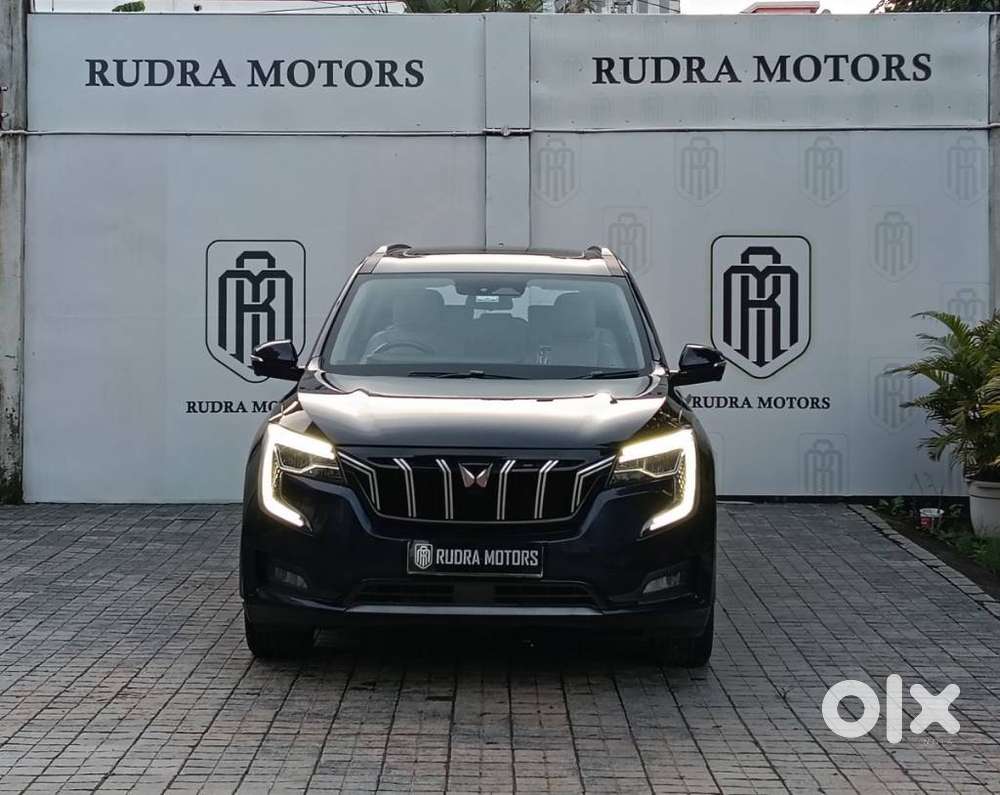 Mahindra Xuv700 2.2 Ax 7 Diesel Mt Luxury Pack Str, 2025, Diesel