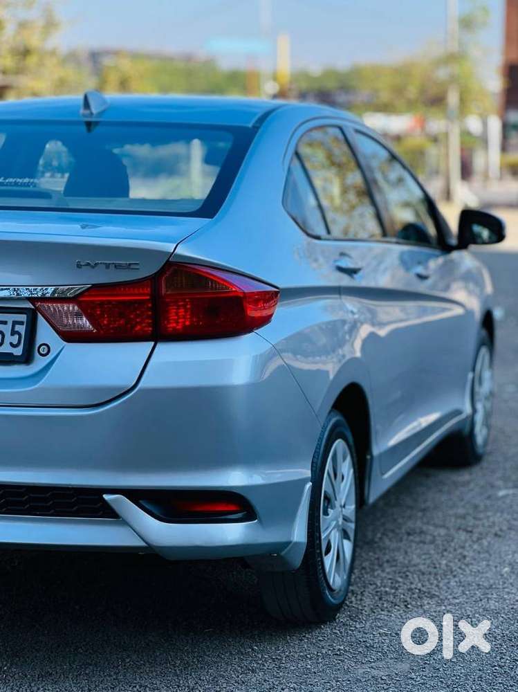 Honda City I-vtec Sv, 2018, Petrol