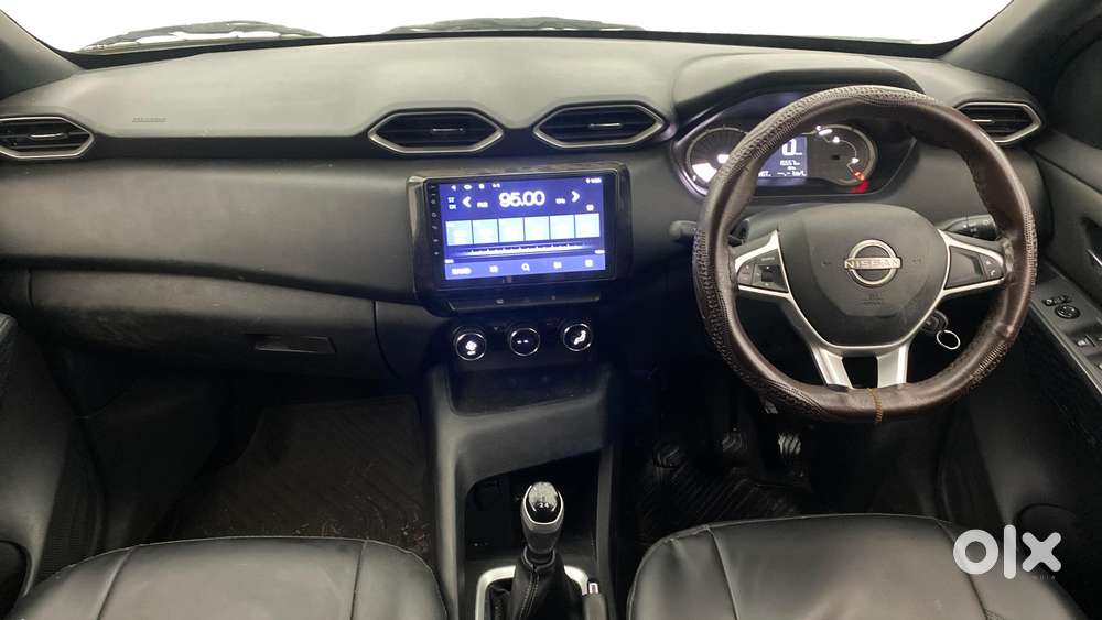 Nissan Magnite Kuro Edition 1.0 Petrol Mt, 2025, Petrol
