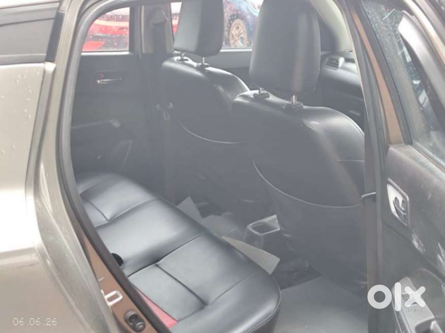 Maruti Suzuki Swift Amt Zxi, 2018, Petrol