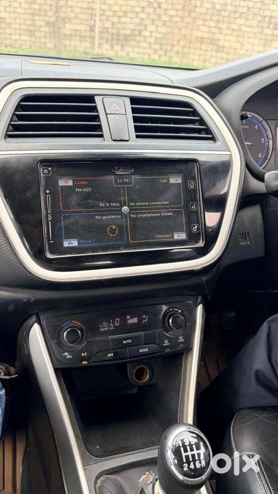 Maruti Suzuki S-cross 2016 Diesel Well Maintained