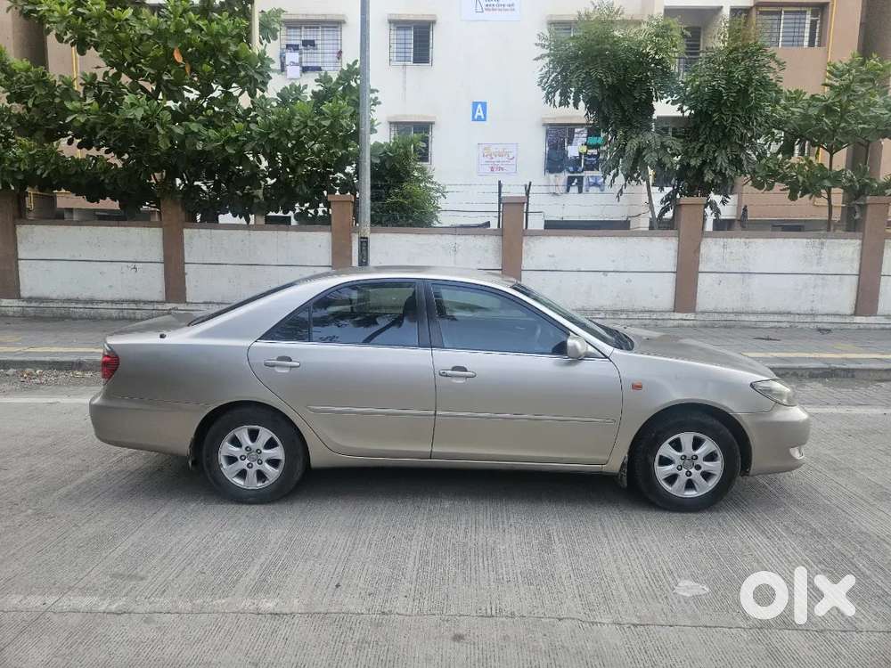 Toyota Camry 2005 Petrol/ Cng 125000 Km Driven Automatic 2.5lt Engine