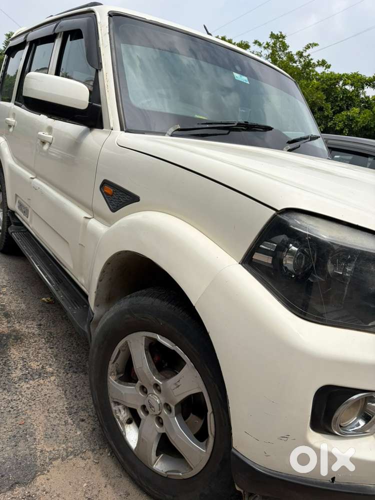 Mahindra Scorpio Diesel 2014