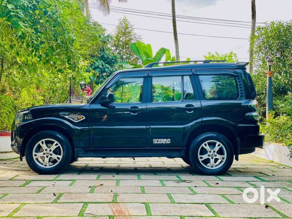Mahindra Scorpio S10 7 Seater, 2015, Diesel