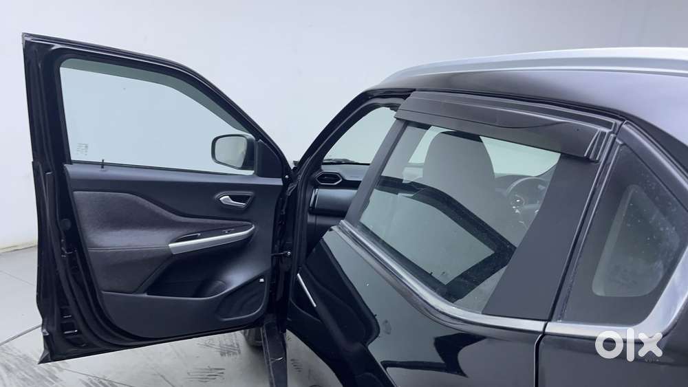 Nissan Magnite 1.0 Xv Premium Turbo Cvt, 2023, Petrol