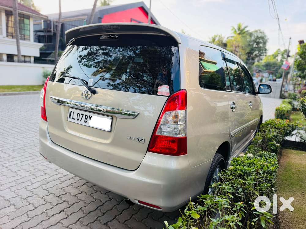 Toyota Innova [ ] 2.5 V Diesel 7 Str, 2013, Diesel