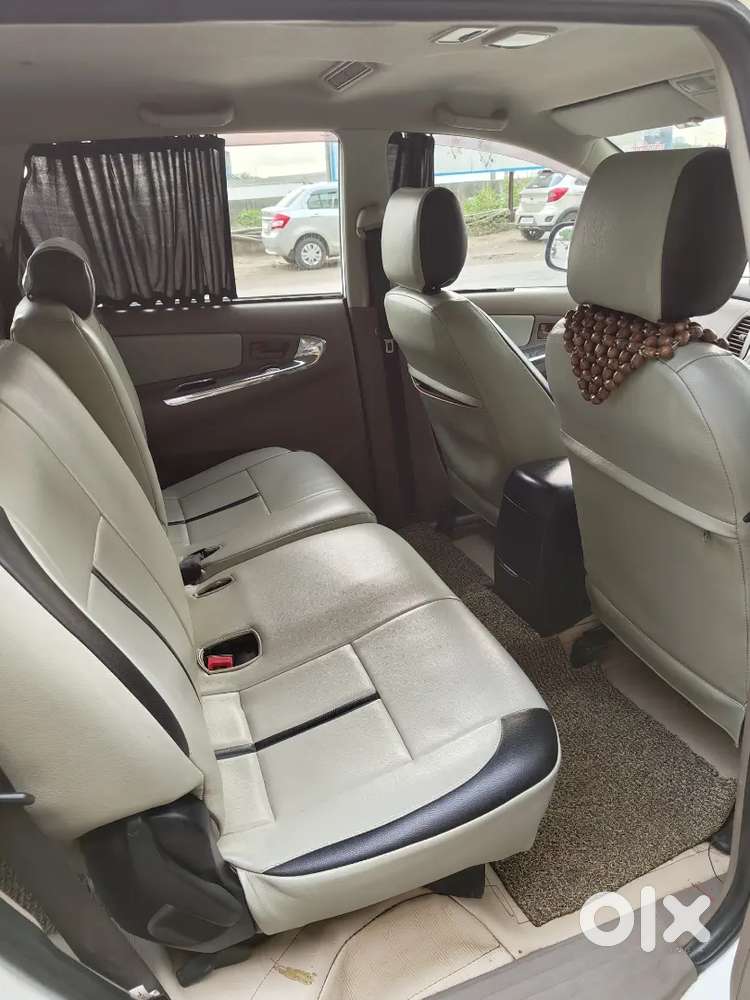Toyota Innova 2016 Diesel Well Maintained