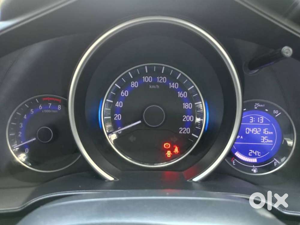 Honda Jazz V Mt Privilege, 2016, Petrol