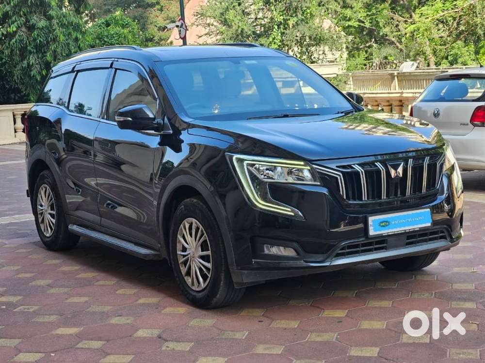 Mahindra Xuv700 Ax 5 Petrol Mt 7 Str (e), 2024, Petrol